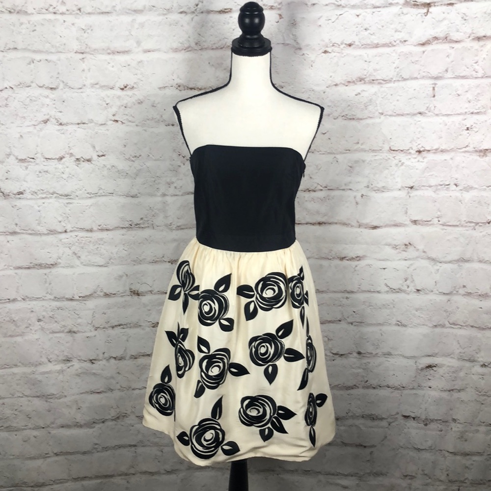 NWOT WHBM Silk Rose Pattern Strapless Dress Sz 4